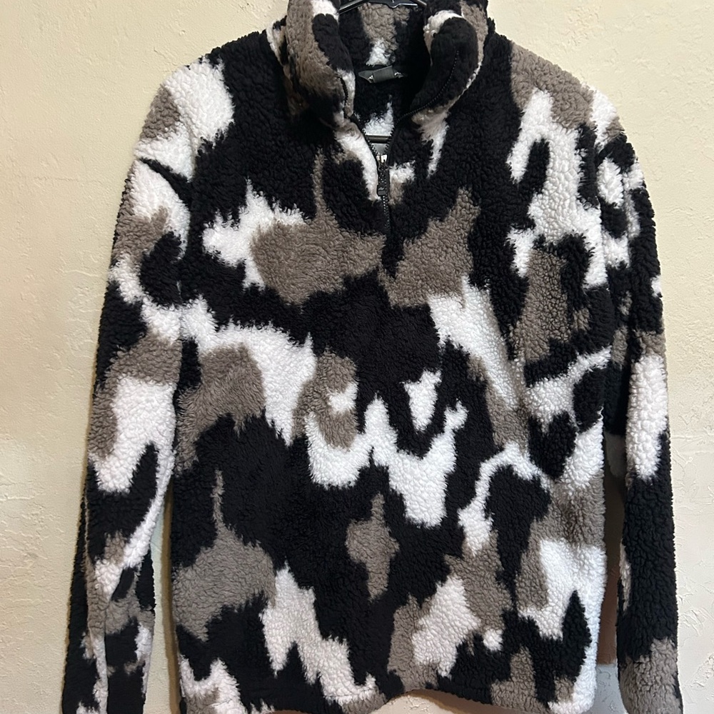 Eddie Bauer Black and White Cowl Neck Sweater